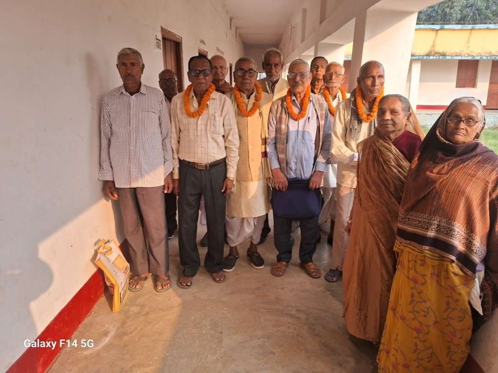 शंभुगंज में बिहार पेंशनर समाज शाखा शंभुगंज का सम्मेलन