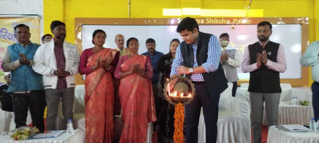 स्कूलों में शिक्षा व्यवस्था में सुधार में पंचायत प्रतिनिधियों की भूमिका महत्वपूर्ण