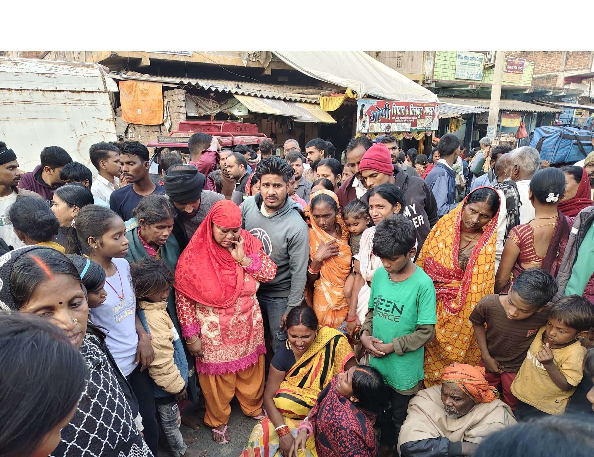 स्कूल से गायब तीसरी कक्षा के छात्र की हत्या, आहर में मिला शव