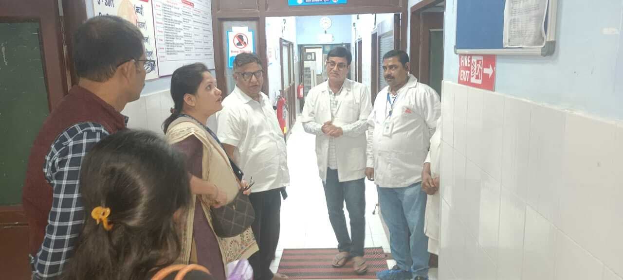 सेंट्रल कॉमन रिव्यू मिशन की 6 सदस्यीय टीम स्वास्थ्य कार्यक्रमों का जायजा लेने पहुंची मुंगेर