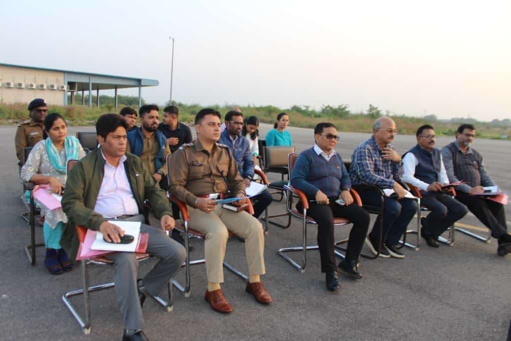 Bokaro News : बोकारो हवाई अड्डा का 85 फीसदी कार्य पूर्ण, शेष समय पर होगा पूरा : डीसी