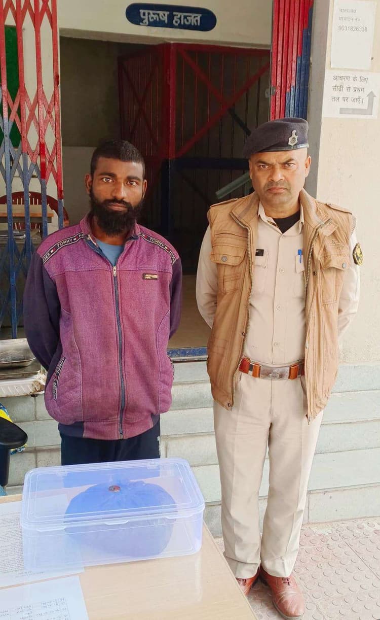 400 ग्राम गांजे के साथ धंधेबाज गिरफ्तार