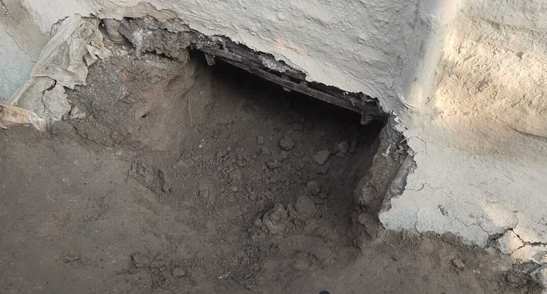 Motihari: नोनियाडीह में दो घरों में सेंधमारी, लाखों का सामान व नगदी चोरी