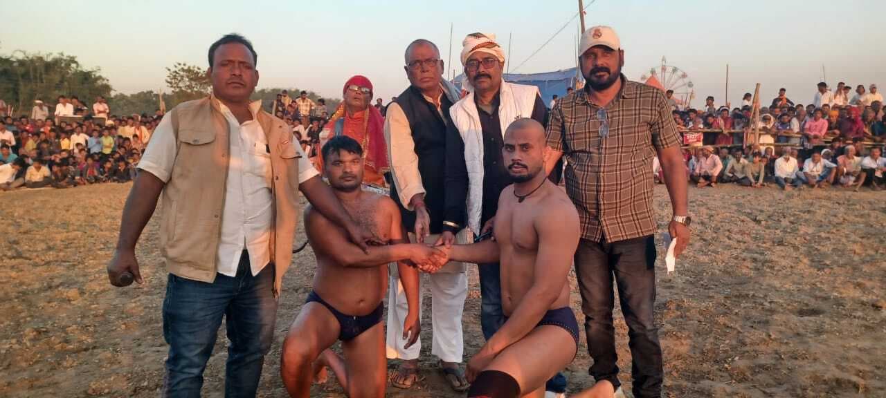 गाजीपुर के शैलेंद्र ने दिल्ली के प्रदीप को दी पटकनी