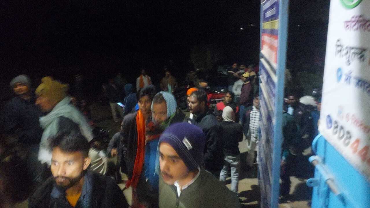 निजी क्लिनिक में प्रसूता की मौत पर परिजनों ने किया हंगामा, मां जगदंबा क्लिनिक के चिकित्सक पर लगाया लापरवाही का आरोप, छानबीन में जुटी पुलिस