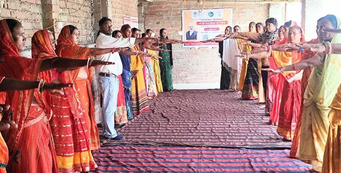 नशा के खिलाफ जीविका दीदियों ने निकाली रैली