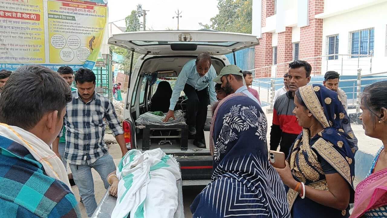 थावे में छत से गिरने से घायल महिला की इलाज के दौरान मौत, परिजनों में मचा कोहराम