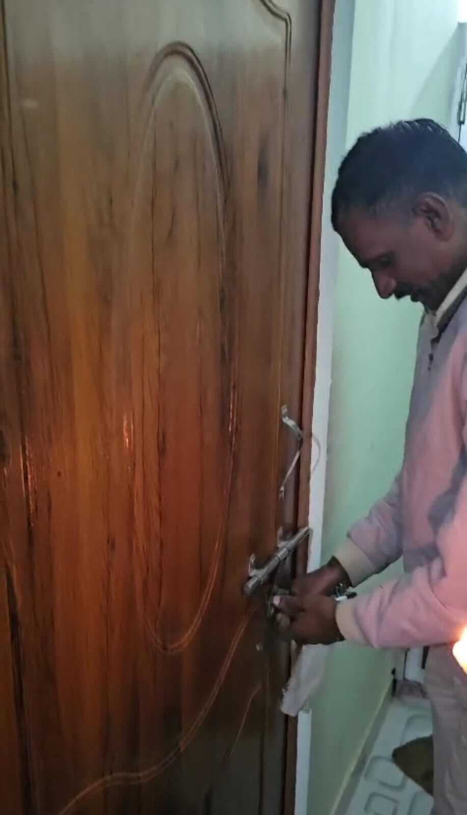 कर्रा के बिरदा में गलत तरीके से संचालित नर्सिंग होम सील