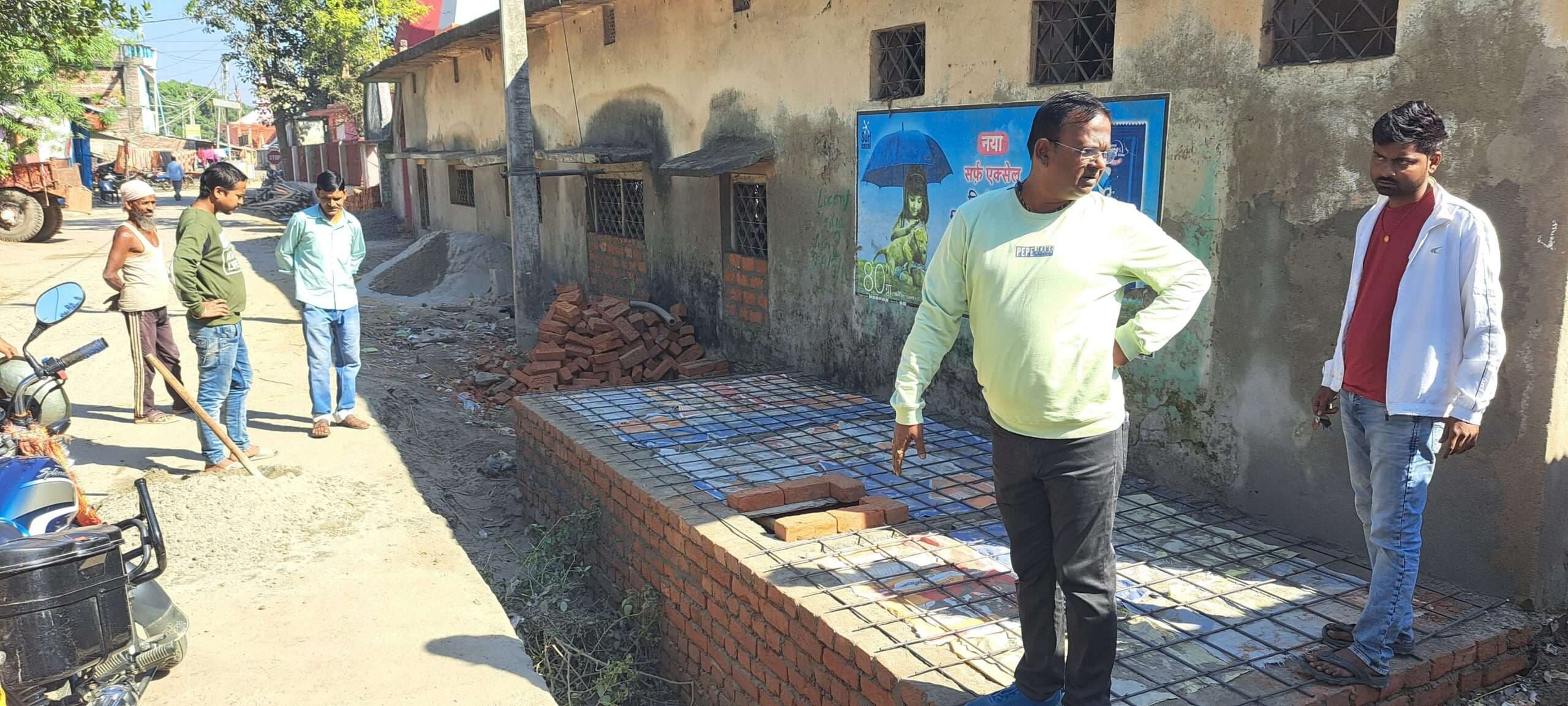 जनकल्याण की योजनाओं का बीडीओ ने लिया जायजा, दिये कई निर्देश