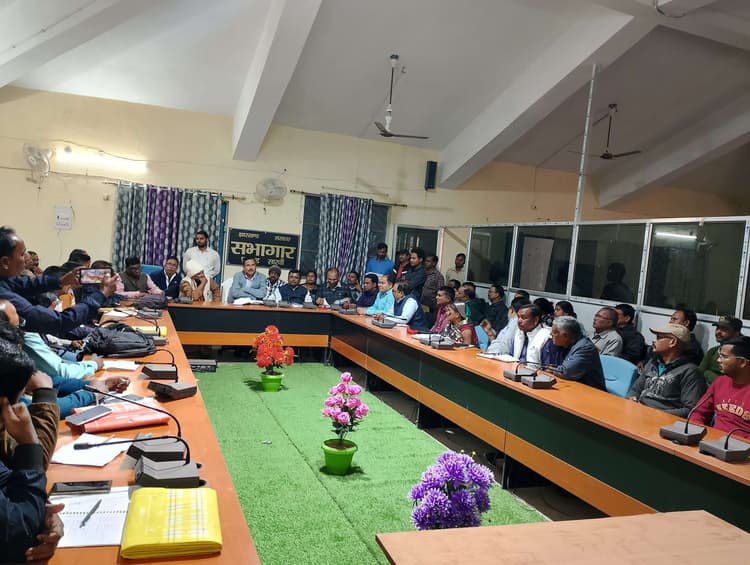 Deoghar news : 21 नवंबर से 15 दिसंबर तक पंचायतों में लगेगा विशेष शिविर, बीडीओ ने दिया दिशा निर्देश