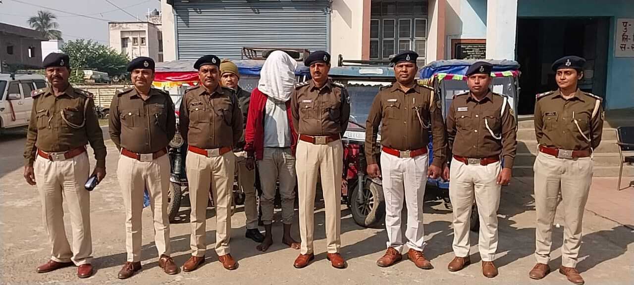 वाहन चोर की गिरफ्तारी के साथ चार वाहन बरामद, भेजा जेल