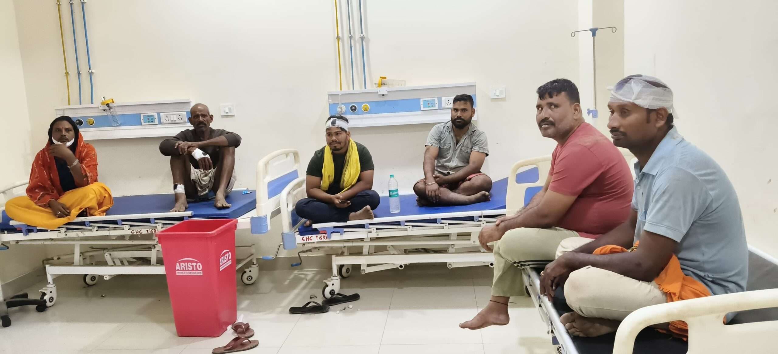 Giridih News: सीओ की उपस्थिति में हुई मारपीट, एक दर्जन घायल