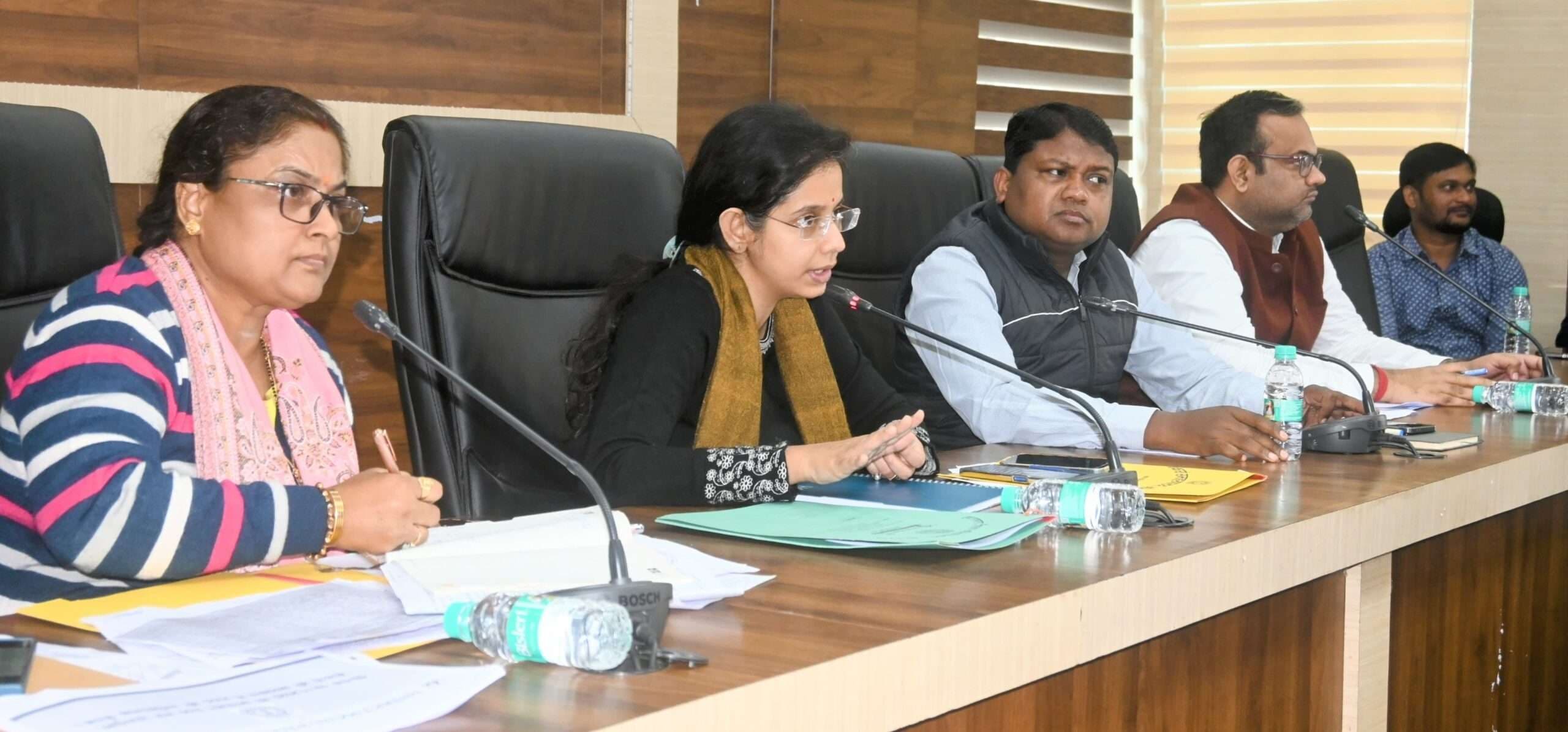 Bokaro News : संयुक्त सर्वे का कार्य 30 नवंबर तक करें पूरा : डीडीसी