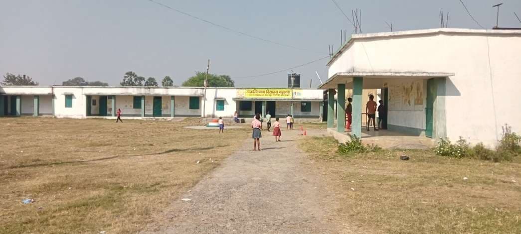 सरकारी स्कूलों में शिक्षक संकट से गिर रहा शिक्षा स्तर