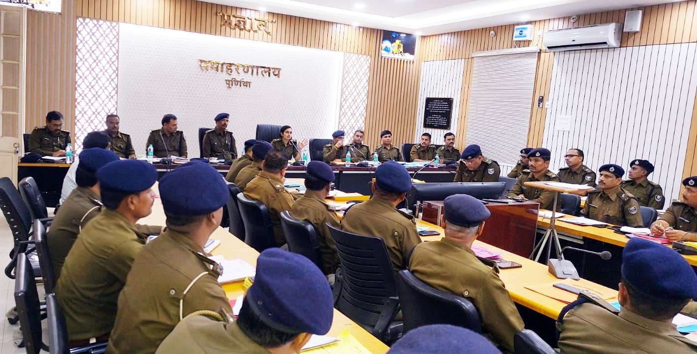 अपराध गोष्ठी में कांडों के निष्पादन पर दिया जोर