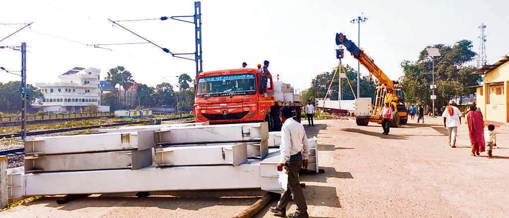 Bhagalpur news सुलतानगंज स्टेशन पर तीसरे फुट ओवरब्रिज का निर्माण शुरू