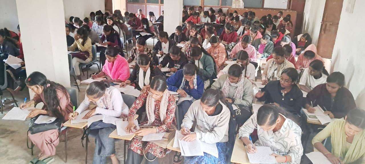 सैद्धांतिक परीक्षा में बिहार बोर्ड के पैटर्न पर पूछे जा रहे सवाल