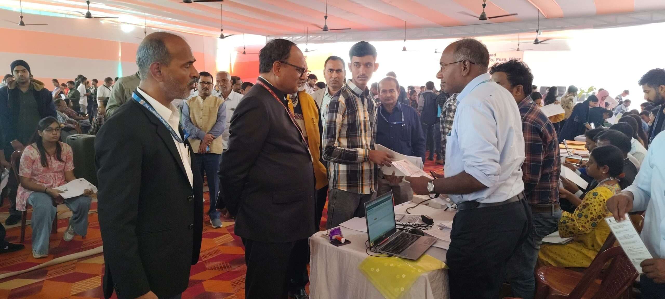 Samastipur News:साठ प्रतिशत से अधिक सीटों पर हुआ नामांकन