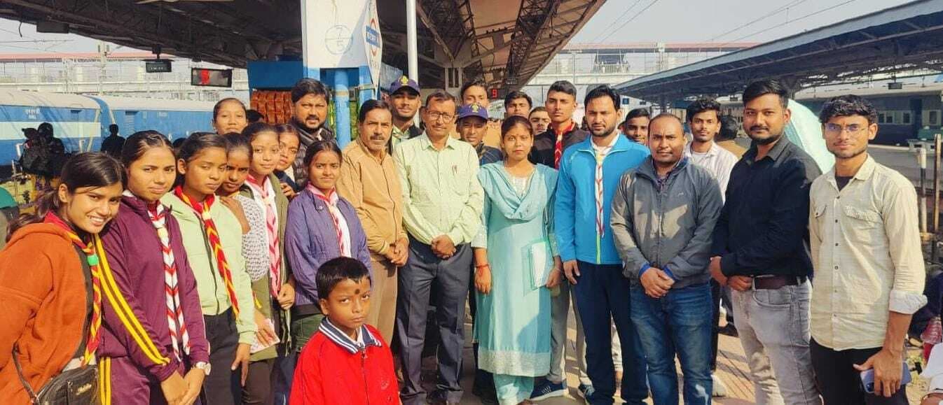 भारत स्काउट गाइड की 19वीं जंबूरी में हिस्सा लेने टीम लखनऊ रवाना