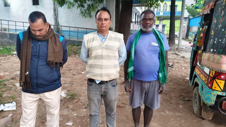 दादी के साथ बाजार करने गये पोते को अज्ञात वाहन ने मारी ठोकर, मौत