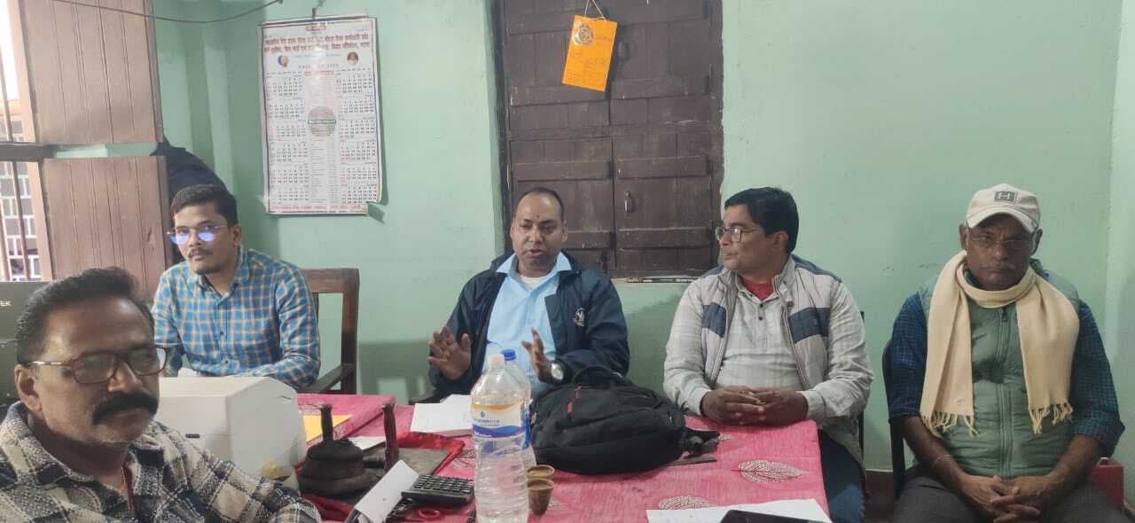 खाता खोलो अभियान को गति देने के लिए डाक निरीक्षक ने की बैठक