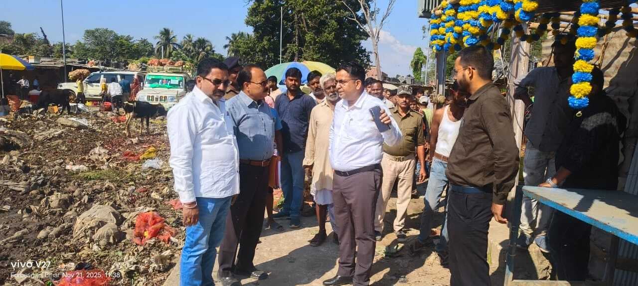 मल्टीप्लेक्स शॉप का एसडीओ ने लिया जायजा