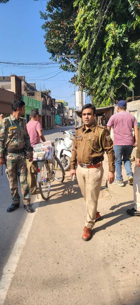 .उधवा-राजमहल में सघन वाहन जांच व जागरूकता अभियान