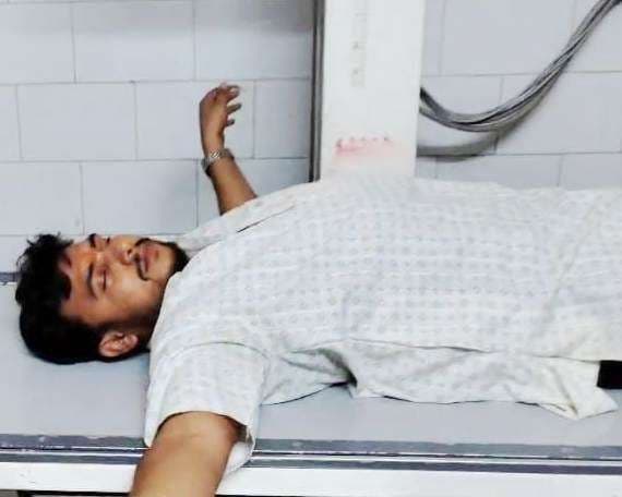 पिकअप से तस्करी के लिए ले जा रहे पशुओं को रोकने पर गौ रक्षकों पर हमला, अधिवक्ता सहित दो घायल