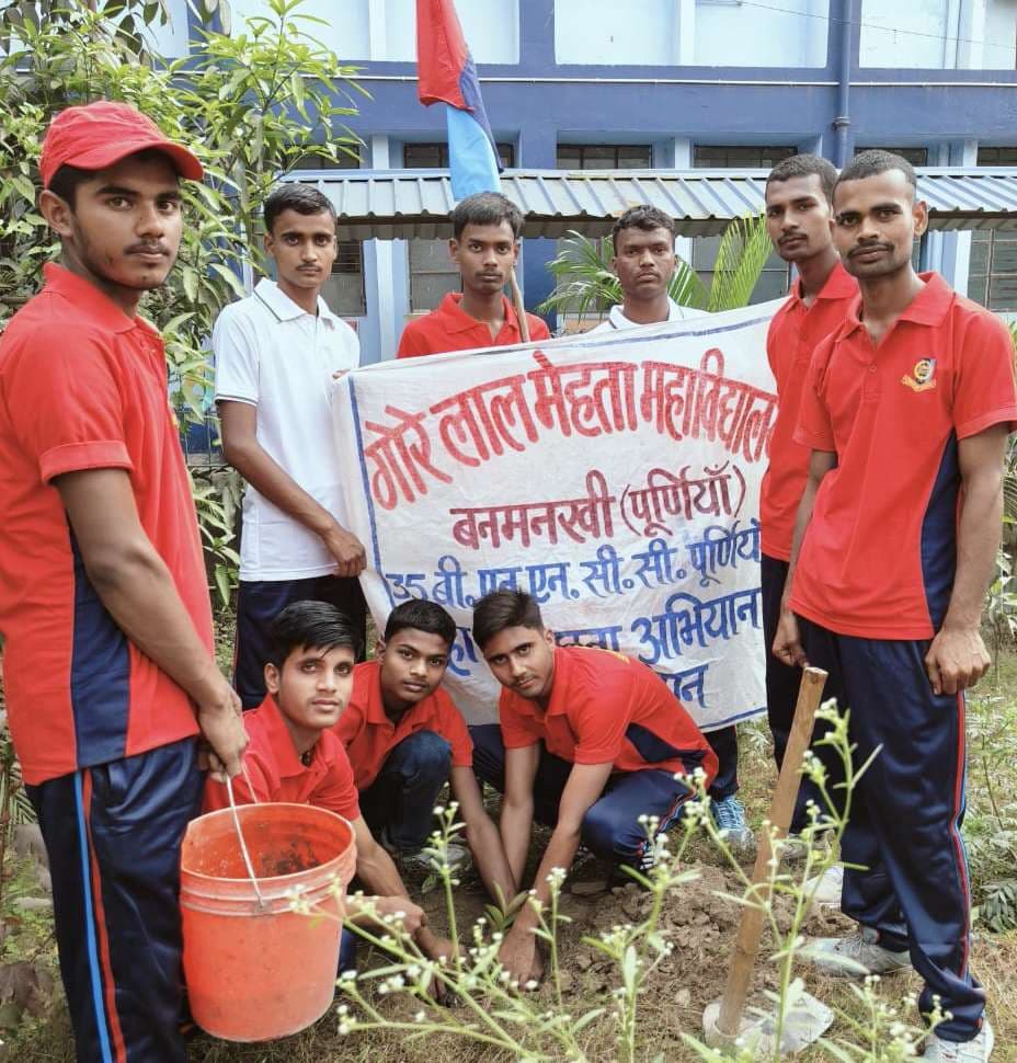 एनसीसी बनाती है जिम्मेदार युवा : डॉ. प्रमोद भारतीय