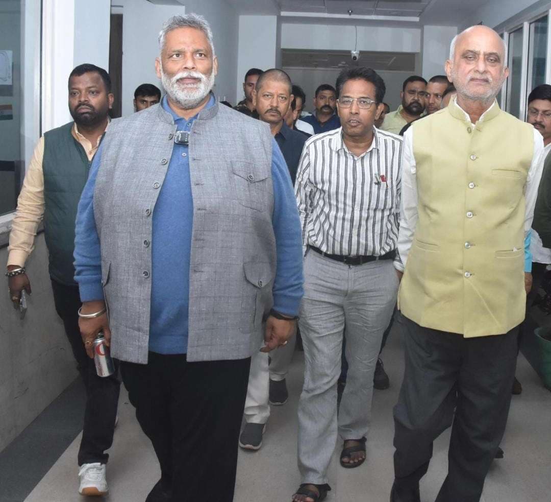 बहानेबाजी नहीं, भवन का ताला जल्द खोलें : पप्पू यादव