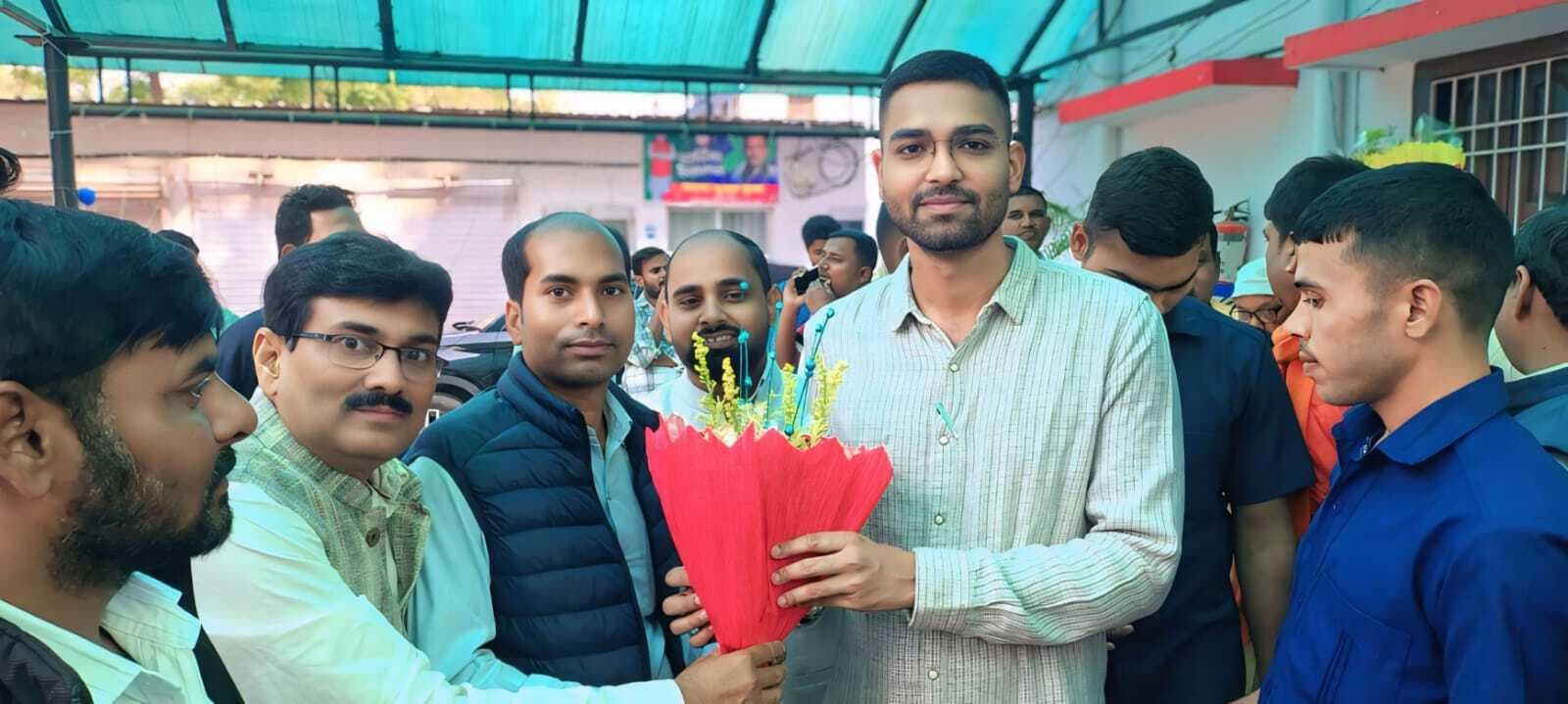 दीपक प्रकाश के मंत्री बनने पर दी बधाई