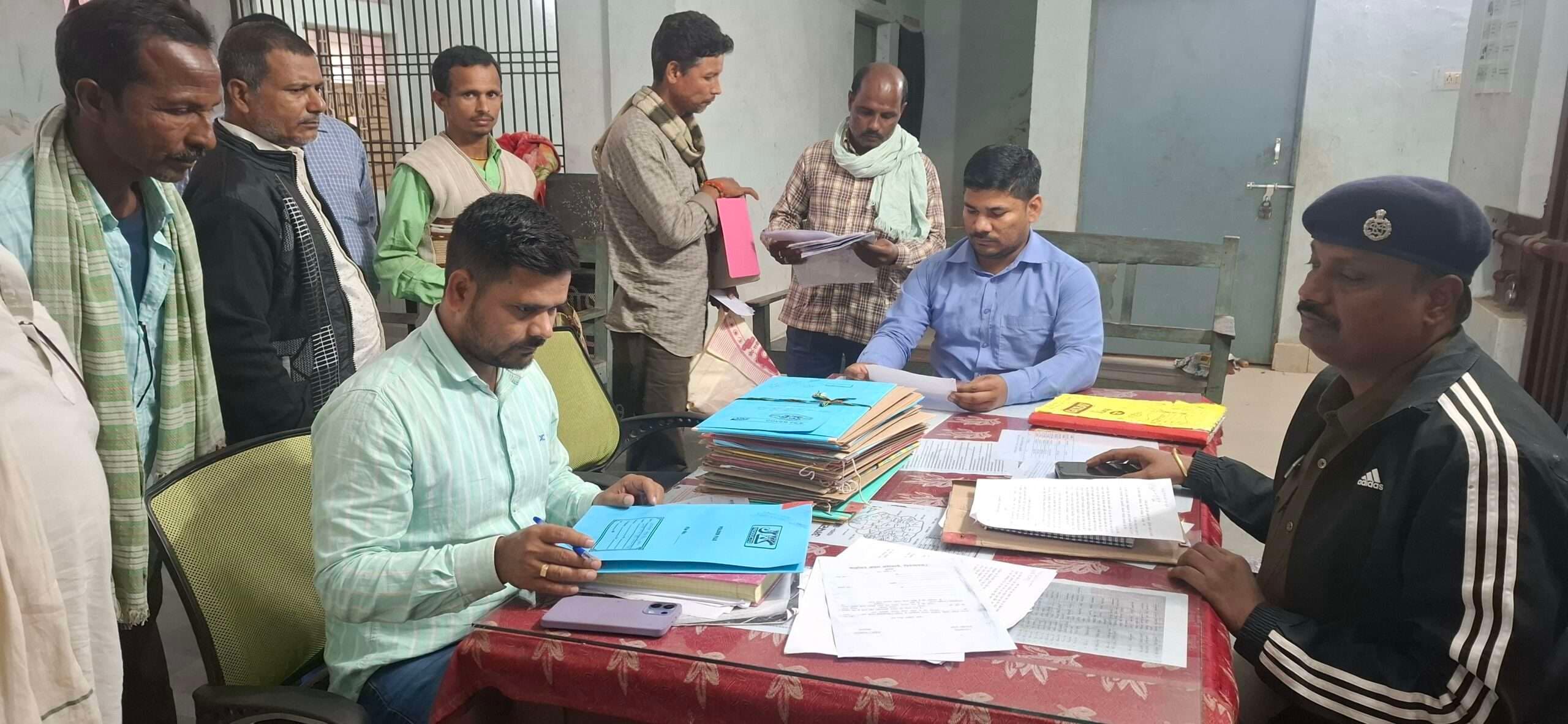 जनता दरबार में सात मामलों का हुआ निबटारा