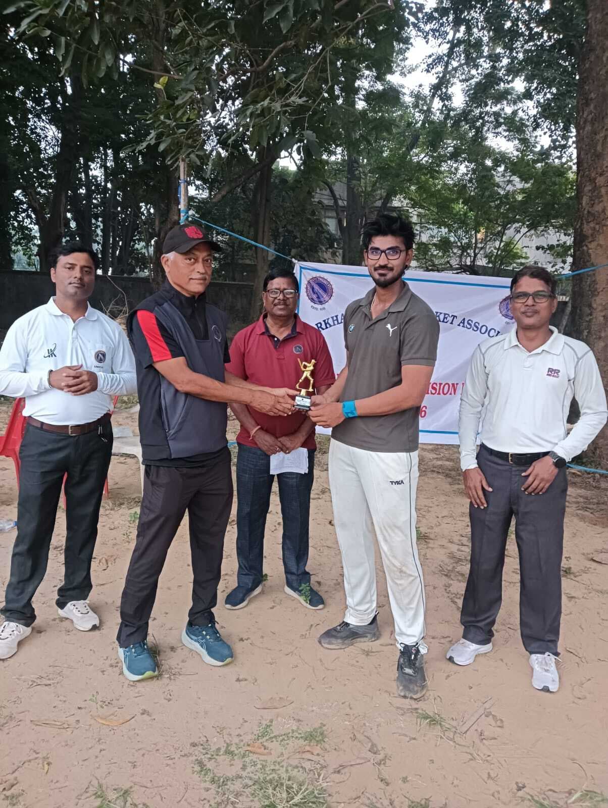 Jsca A Division Cricket League poineer won: पायोनियर क्रिकेट क्लब ने लोयोला ब्लूज को 23 रन से हराया