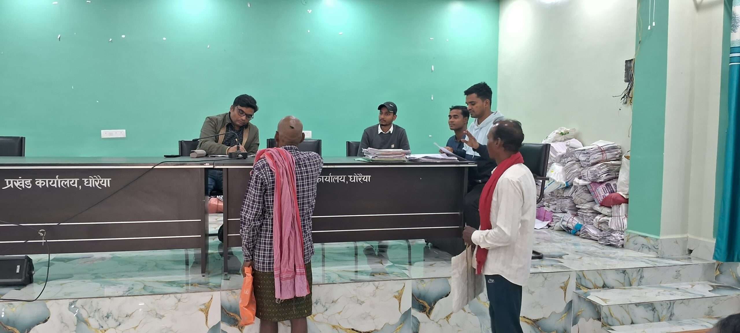 जनता दरबार में कई मामलों का हुआ निष्पादन