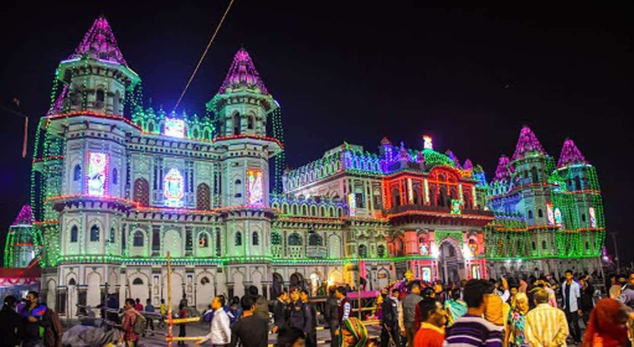 Madhubani News : प्रभु श्रीराम ने तोड़ा धनुष, श्रदालुओं ने की पुष्पवर्षा