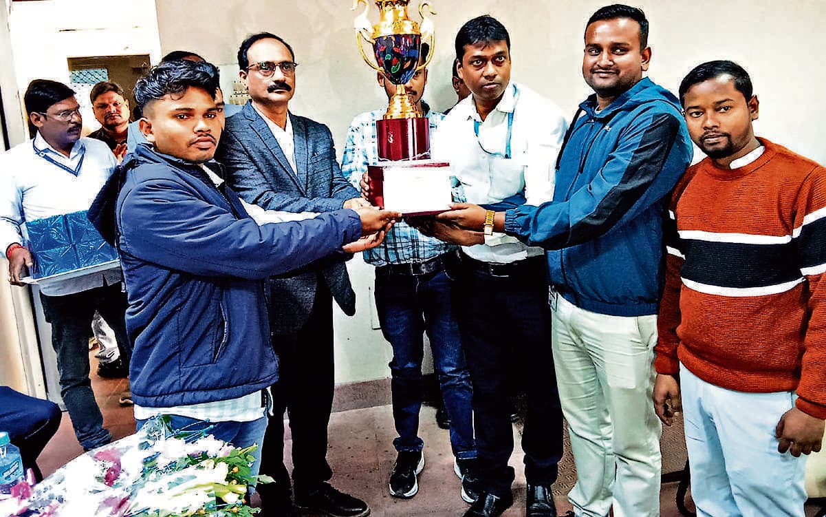 East Singhbhum News : खान बचाओ प्रतियोगिता में यूसिल ए टीम रही विजेता