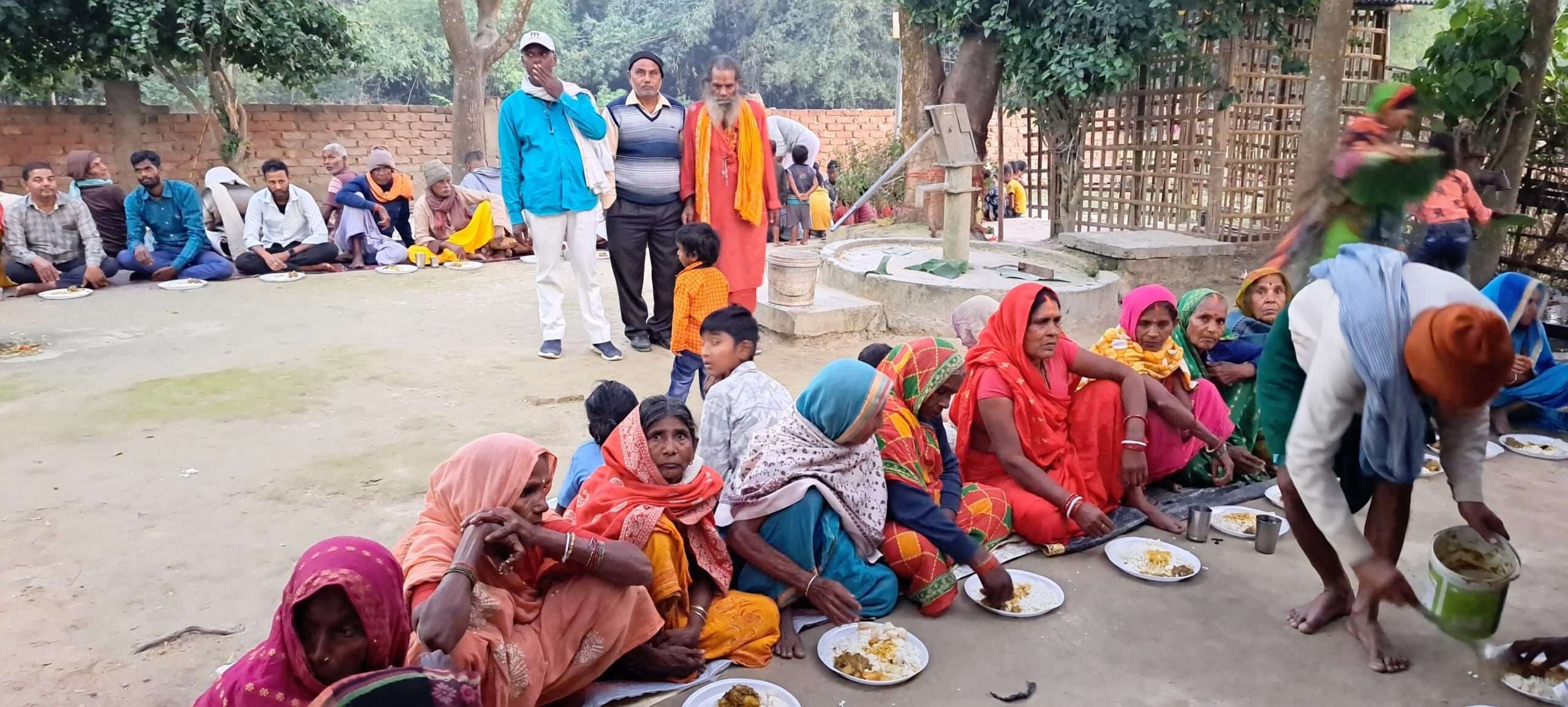 गैंड़ा धार में पुल निर्माण को लेकर सत्संग भजन सह भंडारा कार्यक्रम आयोजित