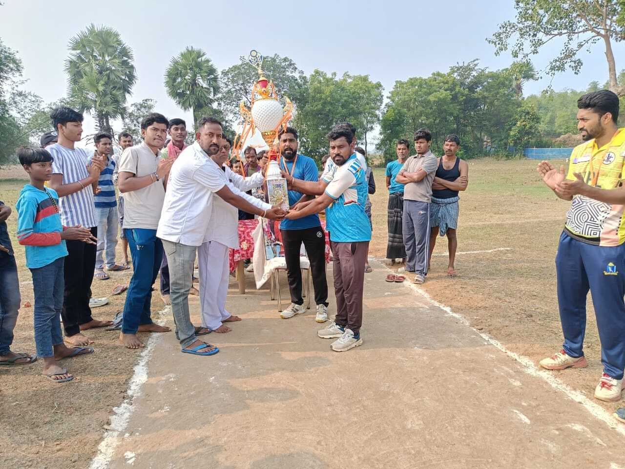 सुखजोड़ा ने रघुनाथपुूर को हरा कर ट्रॉफी पर जमाया कब्जा