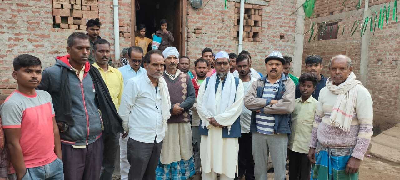 केक पहुंचा कर लौट रहे बाइक सवार युवक की मौत, दूसरा घायल