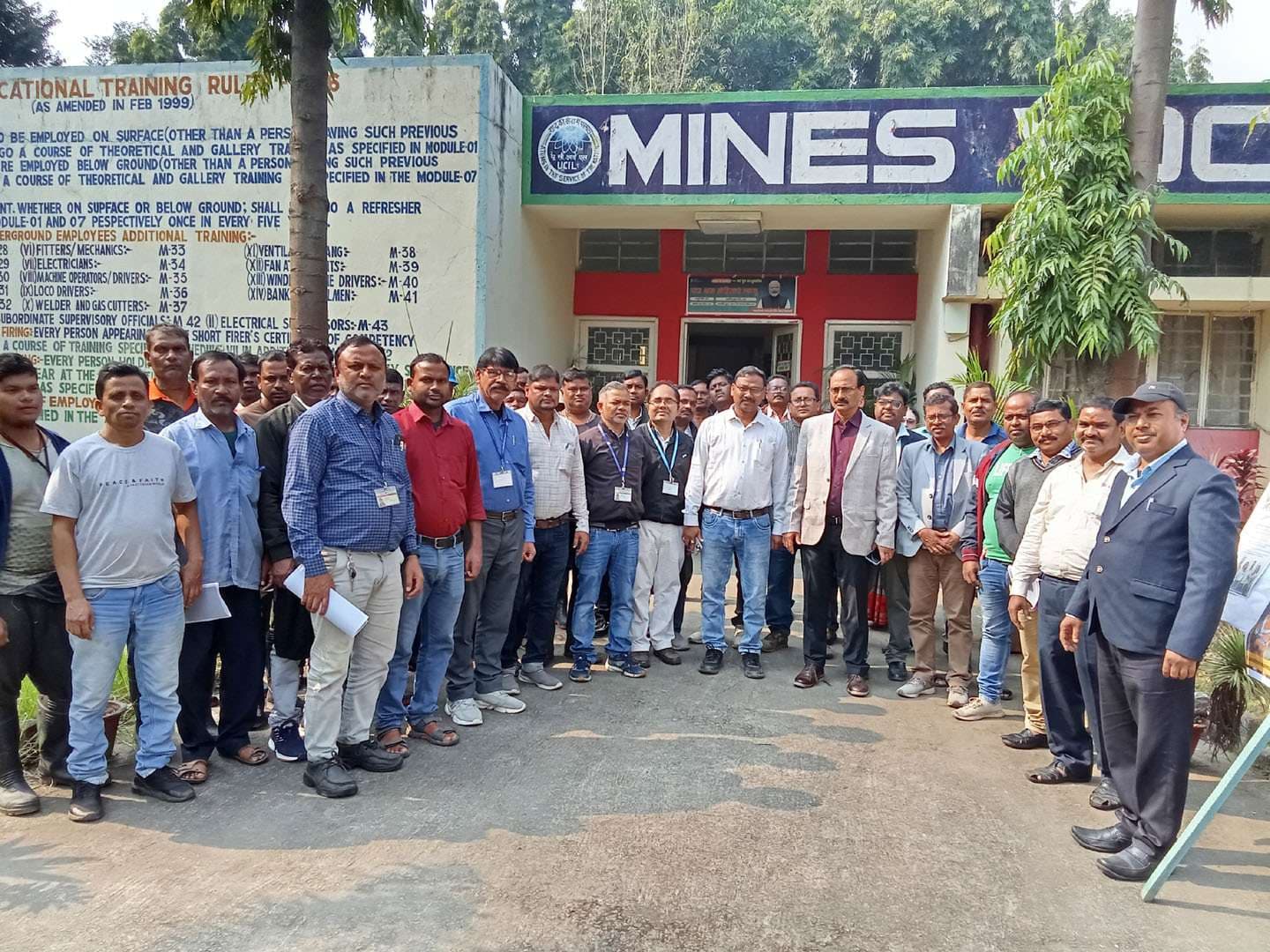 East Singhbhum News : सभी मजदूरों को न्यूनतम मजदूरी की गारंटी : मिश्रा