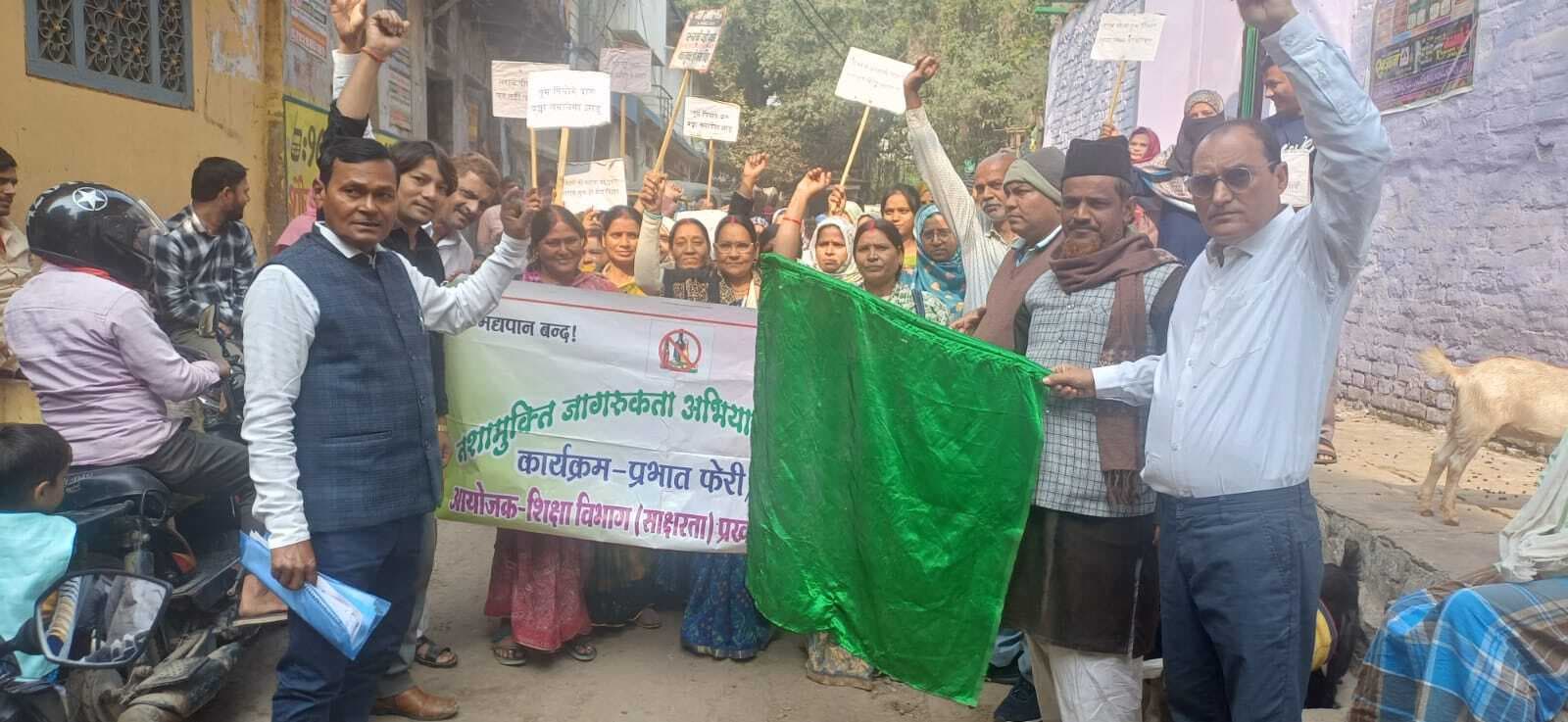 नशाबंदी के गिनाये लाभ, खामियों पर उठे सवाल