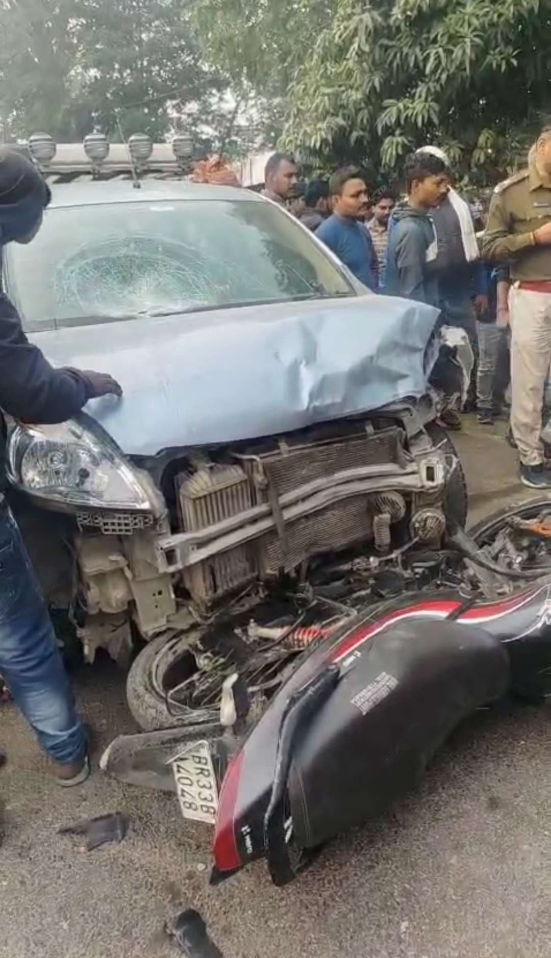 Samastipur News:पूसा में कार- बाइक की टक्कर में अधेड़ जख्मी