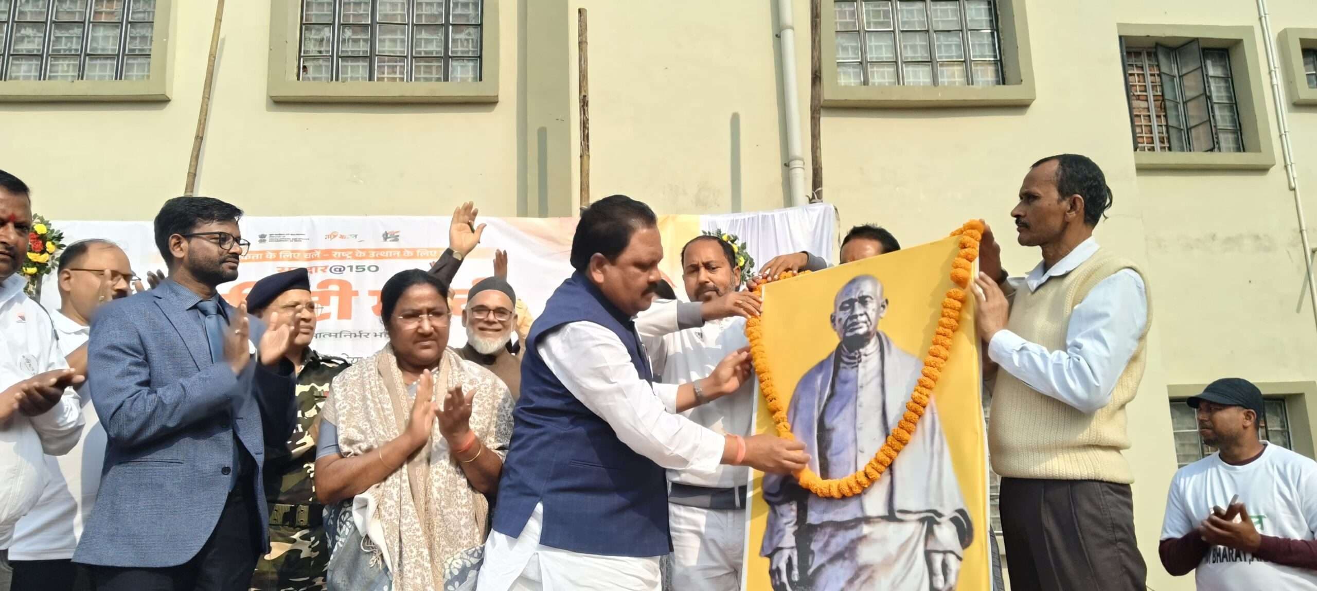 युवाओं में राष्ट्रीय भावना जगाना पदयात्रा का उद्देश्य : सांसद