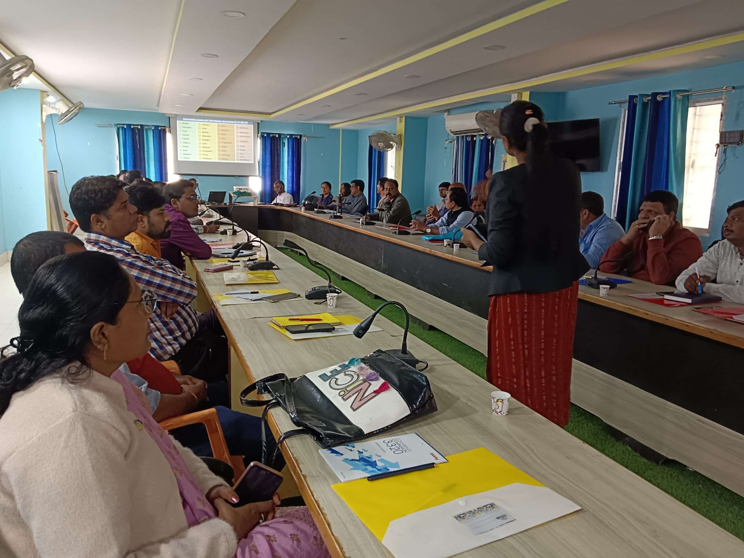 पुरुष नसबंदी पखवाड़ा को लेकर सदर अस्पताल में हुई बैठक, लक्ष्य प्राप्ति पर दिया जोर