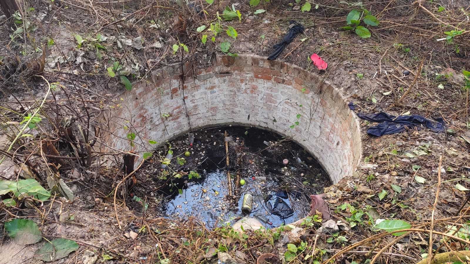 कुएं में डूबने से जुगाड़ गाड़ी चालक की मौत, परिजनों में कोहराम