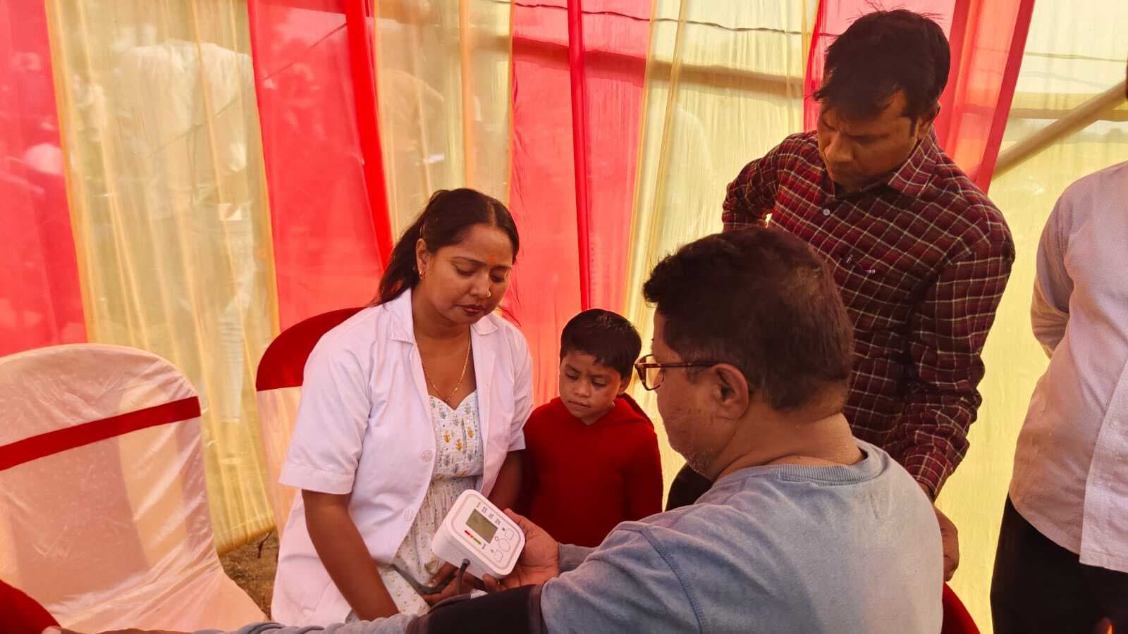 सरकार आपके द्वार : शिविर में चार लाभार्थी को मिली पेंशन की स्वीकृति