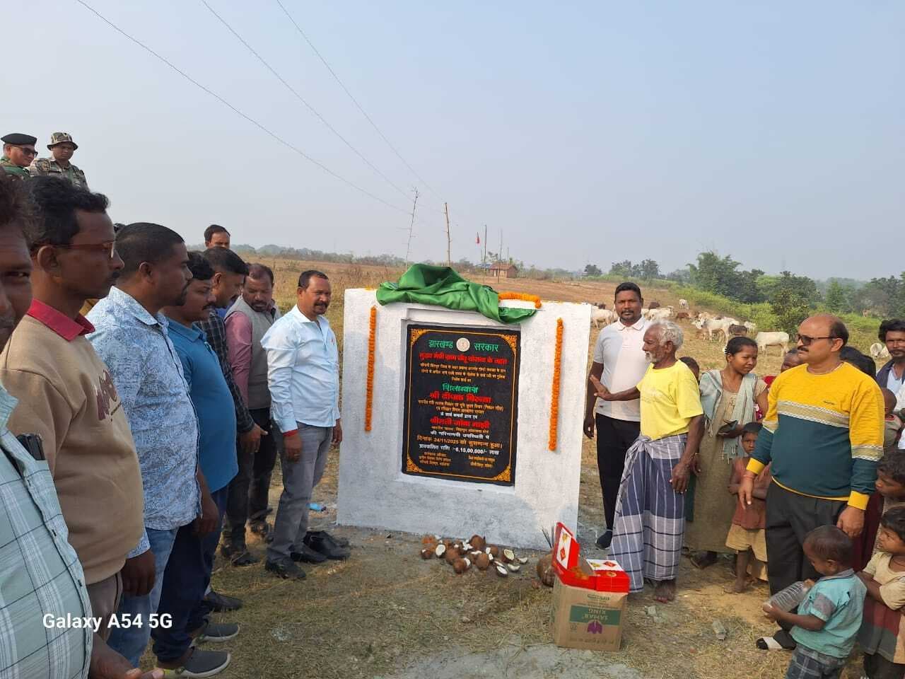 Chaibasa News : पुल बनने से रोजगार के अवसर बढ़ेंगे : बिरुवा