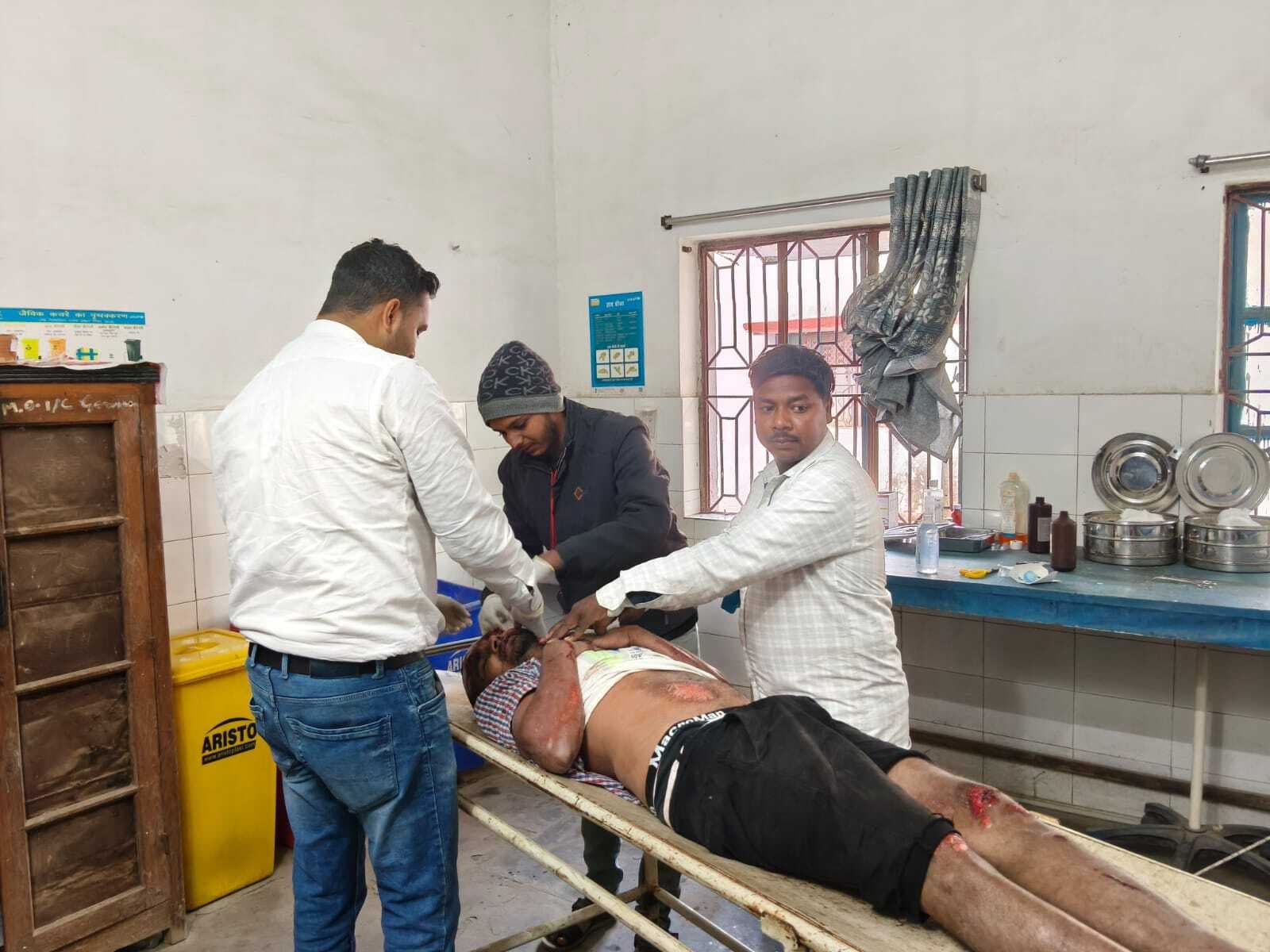 Giridih news :अलग-अलग सड़क दुर्घटनाओं में पांच घायल, दो रेफर