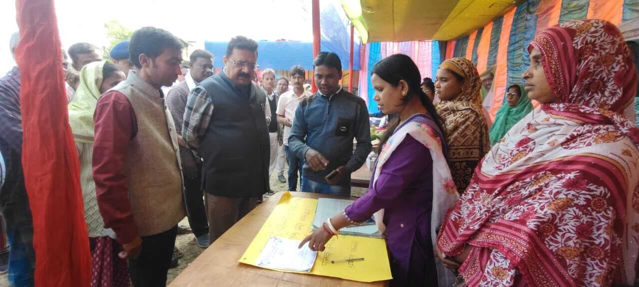 अंतिम व्यक्ति योजनाओं का लाभ पहुंचाना हो उद्देश्य: डीडीसी