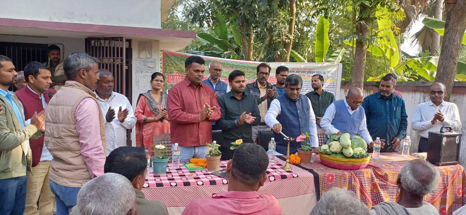 Samastipur News:चौपाल में दी गयी कृषि योजनाओं की जानकारी